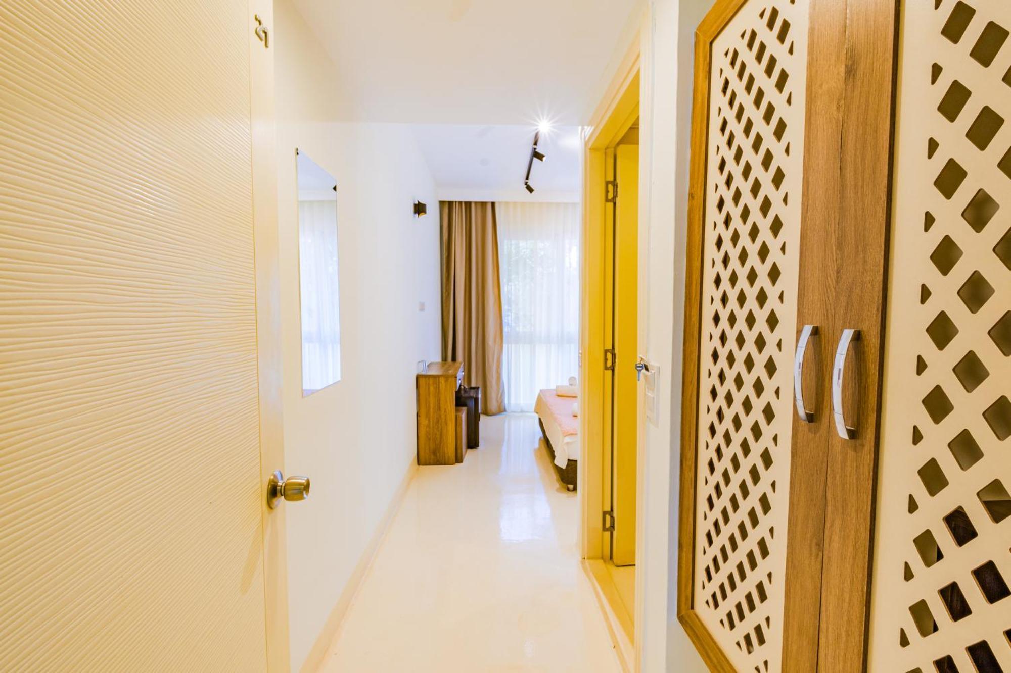 La Moda Beach Hotel คาช ภายนอก รูปภาพ